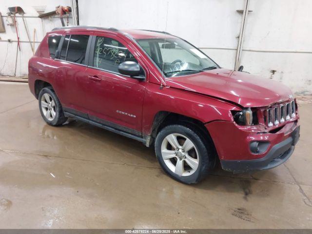  Salvage Jeep Compass