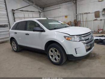  Salvage Ford Edge
