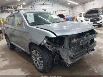  Salvage Mitsubishi Outlander