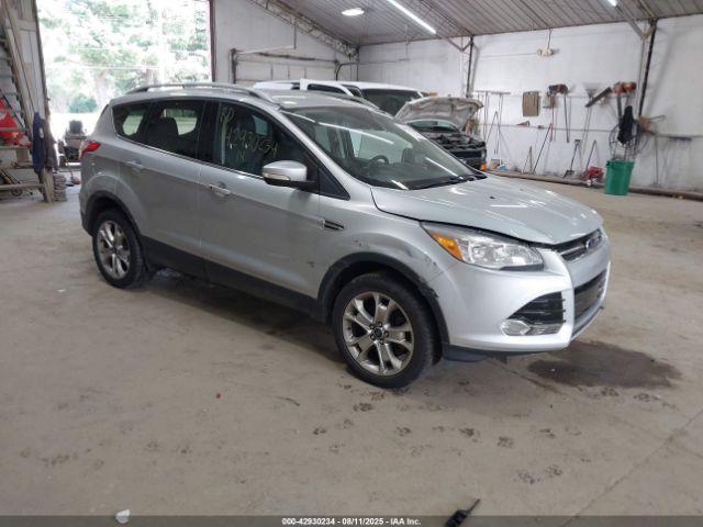  Salvage Ford Escape
