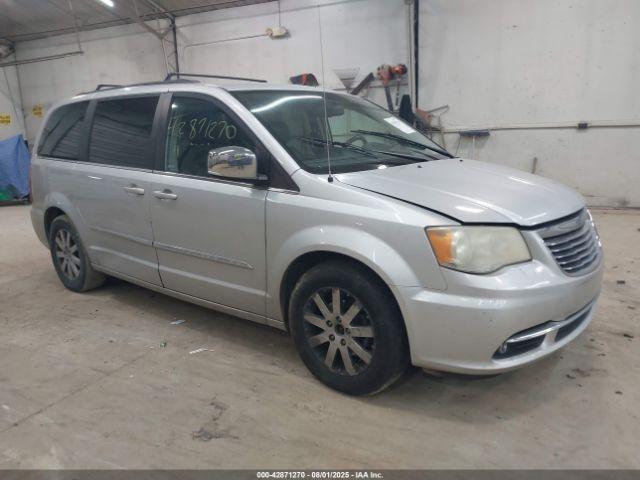  Salvage Chrysler Town & Country