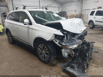  Salvage Mitsubishi Outlander