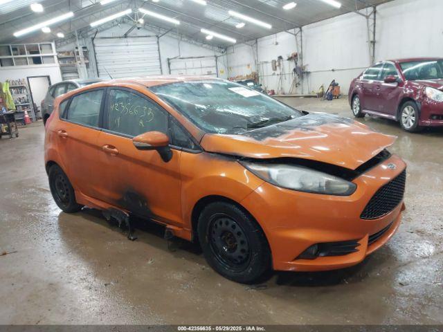 Salvage Ford Fiesta