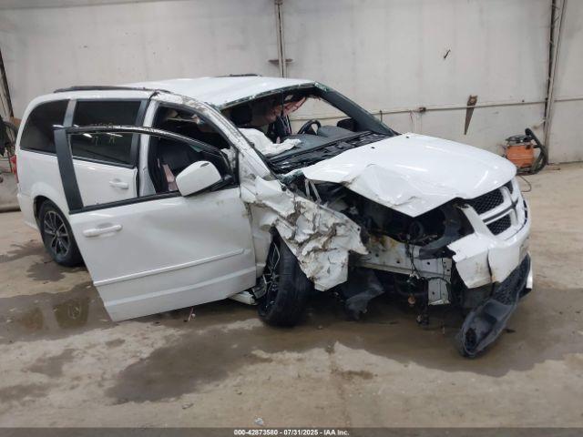  Salvage Dodge Grand Caravan