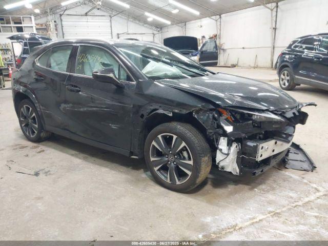  Salvage Lexus Ux