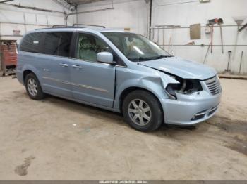  Salvage Chrysler Town & Country