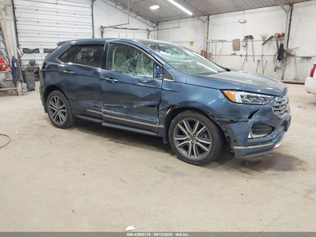  Salvage Ford Edge