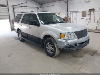  Salvage Ford Expedition