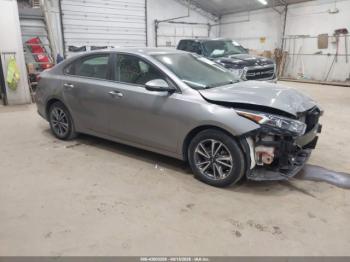  Salvage Kia Forte