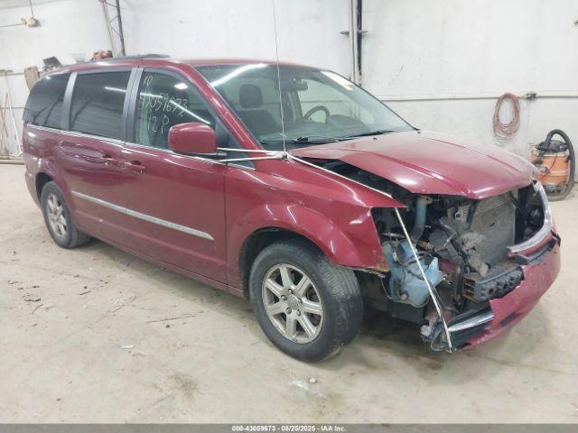  Salvage Chrysler Town & Country