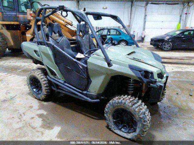  Salvage Can-Am Commander
