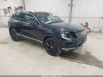  Salvage Volkswagen Touareg