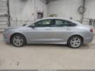 Chrysler 200 Limited Image 4