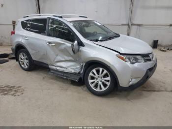  Salvage Toyota RAV4