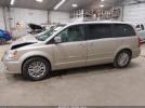 Chrysler Town & Country Limited Image 15