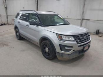  Salvage Ford Explorer