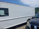 Ford E-350 Image 13