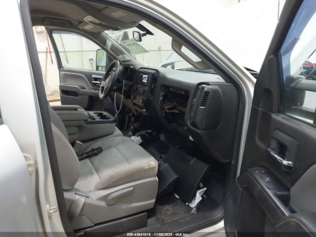 Chevrolet Silverado 3500 Wt Image 4