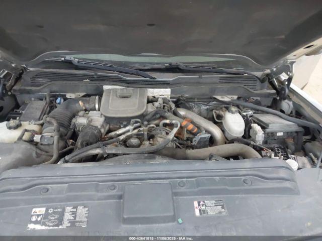 Chevrolet Silverado 3500 Wt Image 7