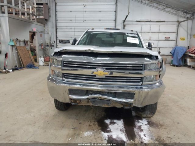 Chevrolet Silverado 3500 Wt Image 11
