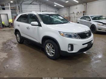  Salvage Kia Sorento
