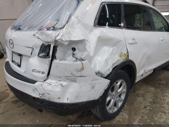 Mazda Cx Sport Image 8