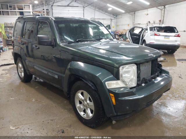  Salvage Jeep Liberty