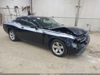  Salvage Dodge Challenger