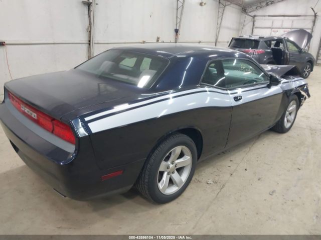 Dodge Challenger Image 18