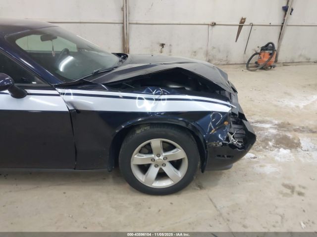 Dodge Challenger Image 5