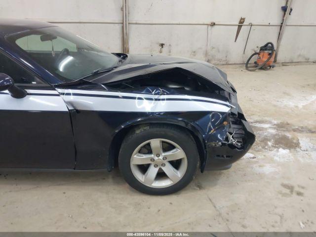 Dodge Challenger Image 5