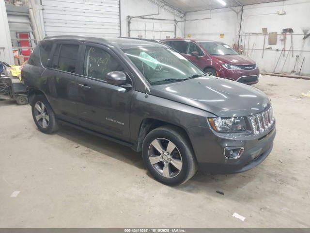  Salvage Jeep Compass