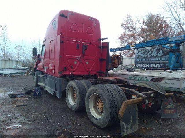 Freightliner Cascadia 125 Image 4