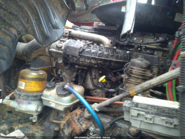 Freightliner Cascadia 125 Image 6