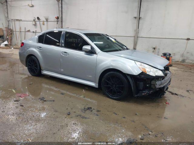  Salvage Subaru Legacy