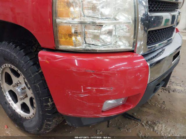 Chevrolet Silverado 1500 Lt Image 15