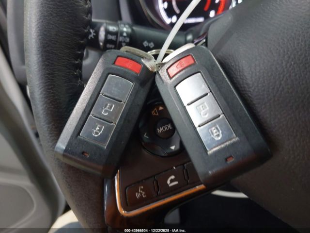 Mitsubishi Outlander 2.4 Se Image 13