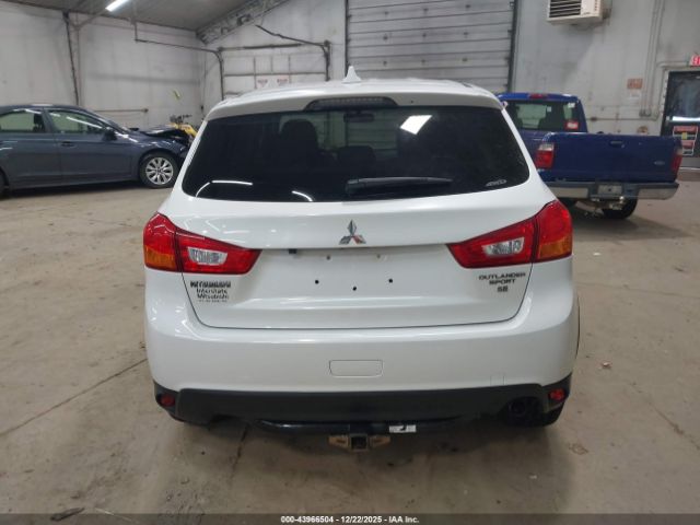 Mitsubishi Outlander 2.4 Se Image 18