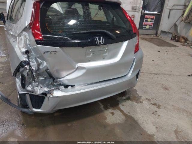 Honda Fit Lx Image 5