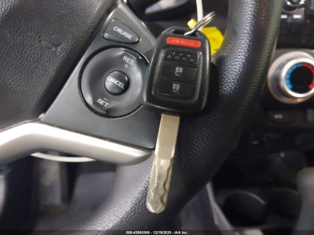 Honda Fit Lx Image 6