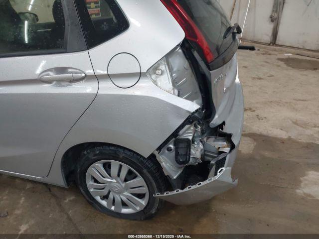 Honda Fit Lx Image 10