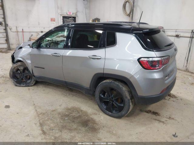 Jeep Compass Altitude 4x4 Image 9