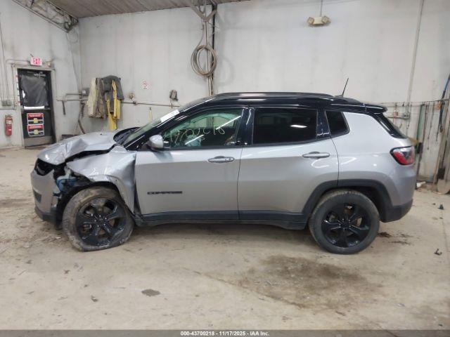 Jeep Compass Altitude 4x4 Image 7