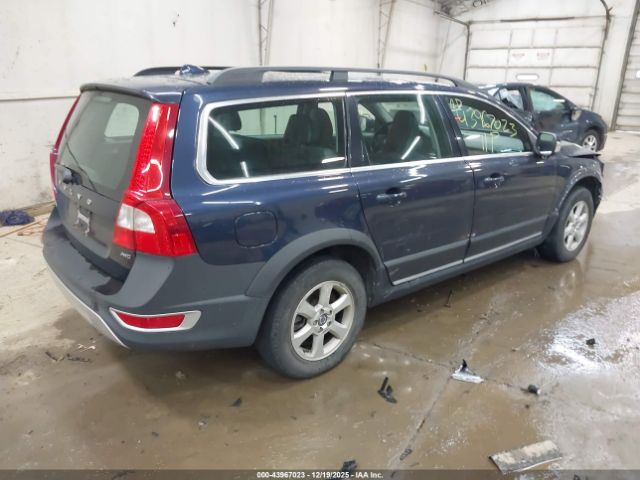 Volvo XC70 3.2 Image 10