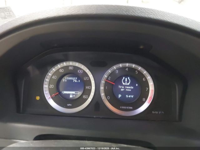 Volvo XC70 3.2 Image 11