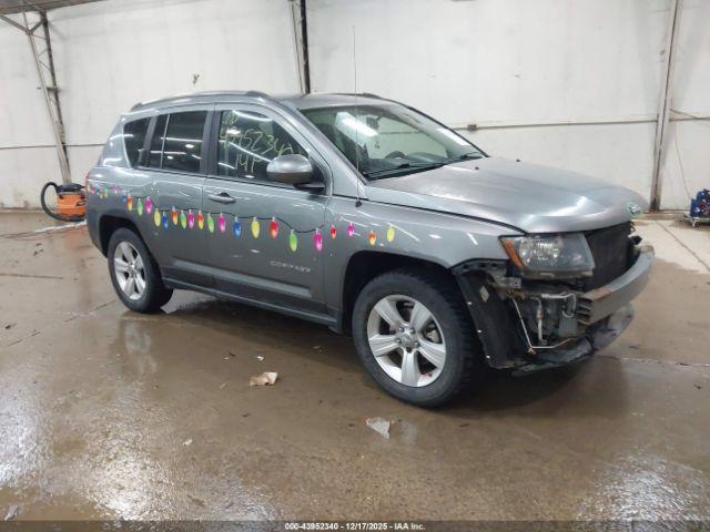  Salvage Jeep Compass
