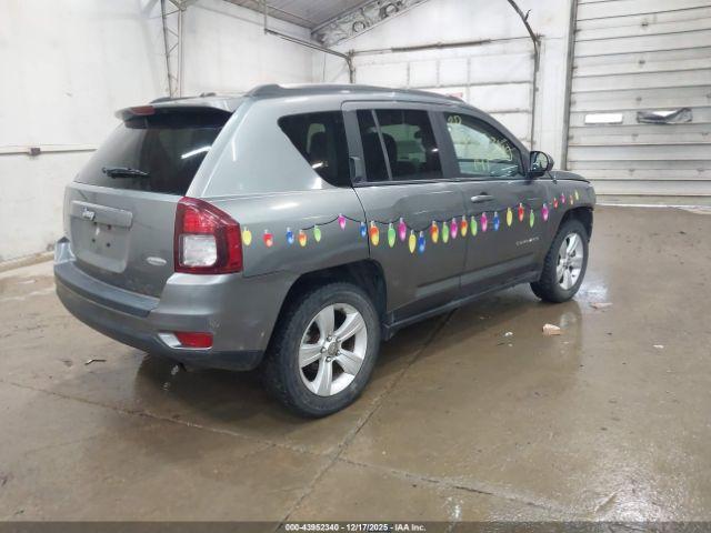 Jeep Compass Latitude Image 6