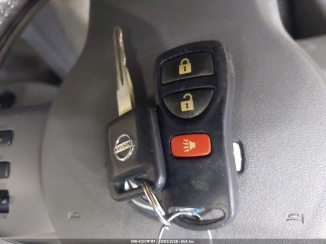 Nissan Frontier Sl Image 16