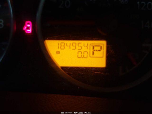 Nissan Frontier Sl Image 13