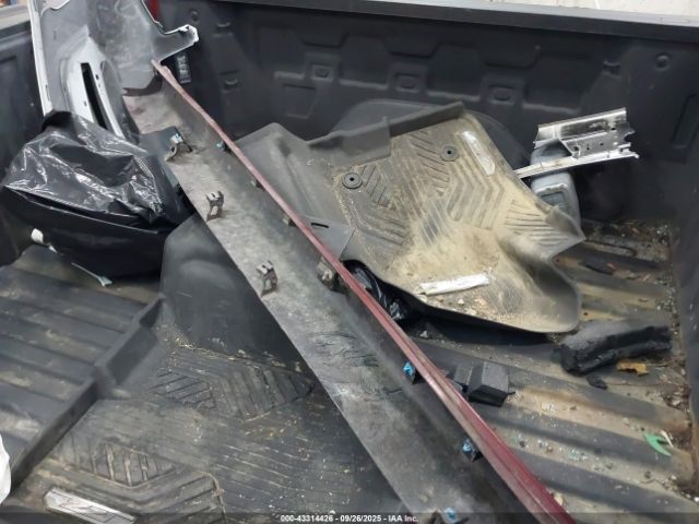 Chevrolet Silverado 1500 4wd  Standard Bed Lt Image 2